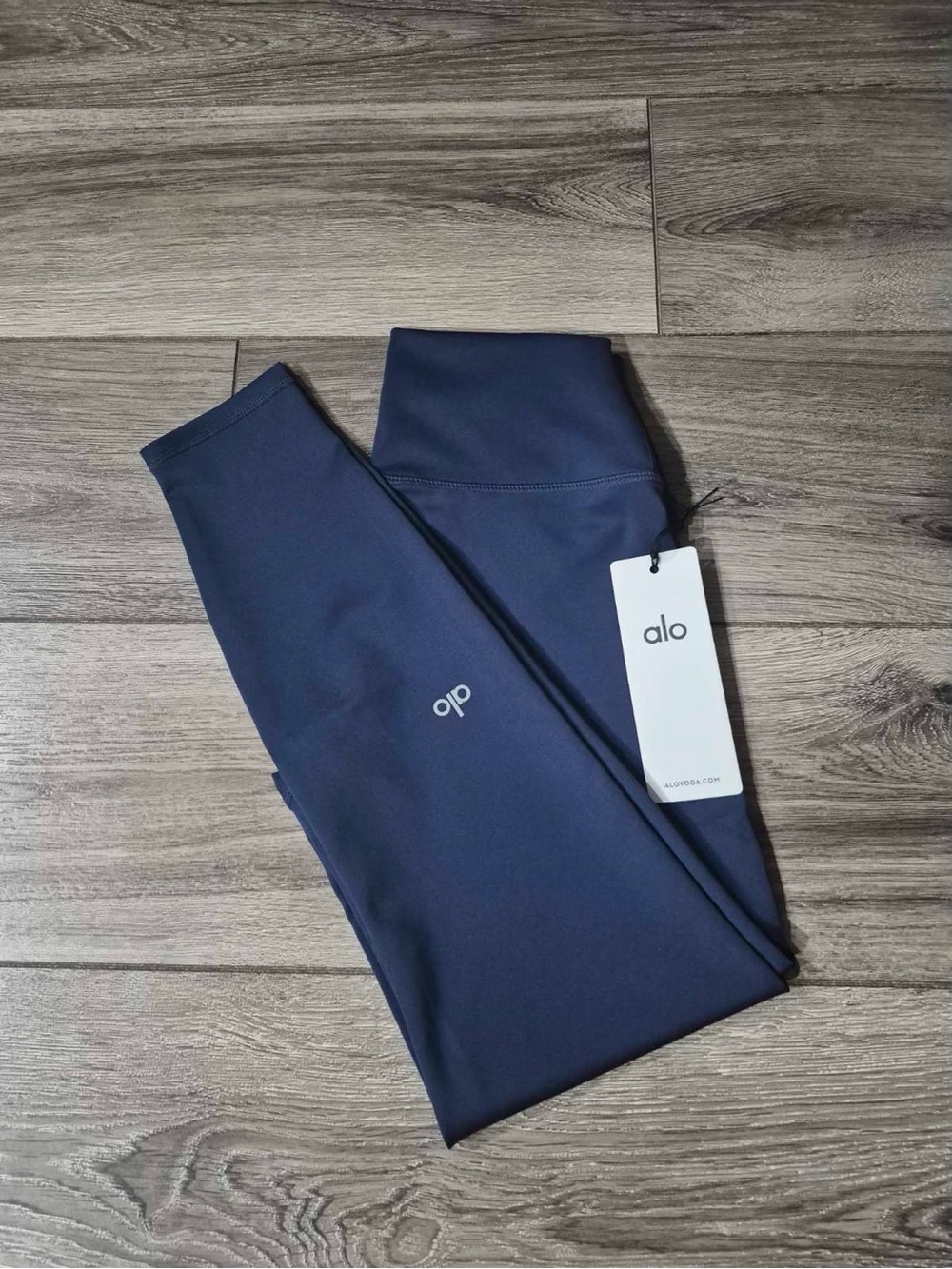 Alo High Waist Airlift Leggings 7/8 size LARGE